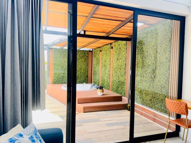 EN VENTA | Propiedad moderna con dos lofts independientes en Huacas, Tamarindo, Guanacaste