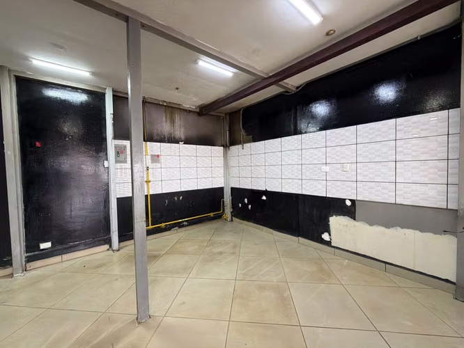LOCAL COMERCIAL EN ALQUILER | 150 m² | ALTA EXPOSICIÓN COMERCIAL HEREDIA SAN ISIDRO - Imagen 4
