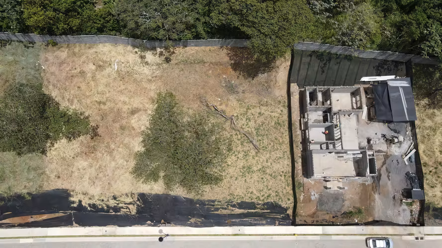 Lote de 617m2 en La Guacima - Imagen 8
