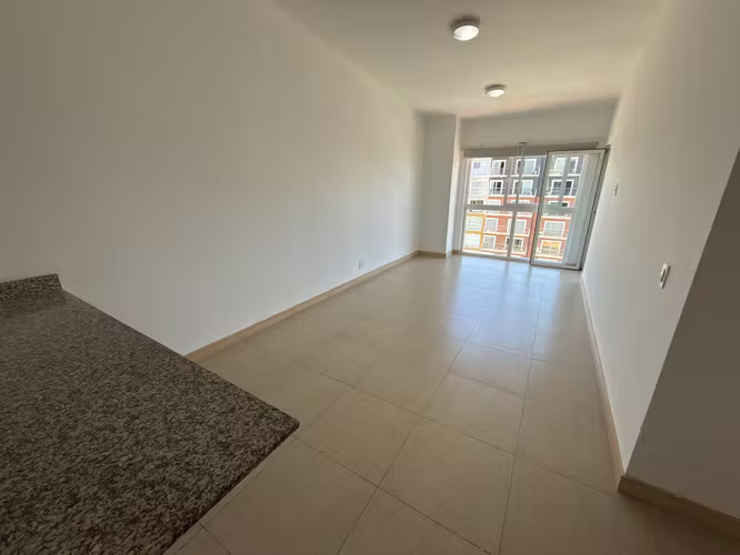 Se alquila apartamento con balcon y vista, en condominio Santa Verde Heredia. - Imagen 4