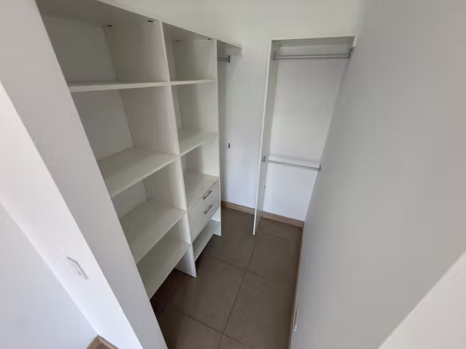 Se alquila apartamento con balcon y vista, en condominio Santa Verde Heredia. - Imagen 10
