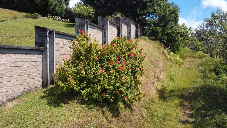 VENTA DE HERMOSA QUINTA EN CARRIZAL, ALAJUELA - Imagen 16