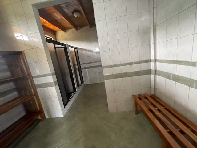 VENTA DE HERMOSA QUINTA EN CARRIZAL, ALAJUELA - Imagen 19