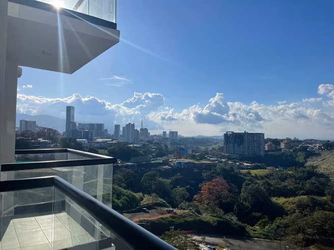 Alquiler de apartamento amueblado en exclusivo condominio Nucleo