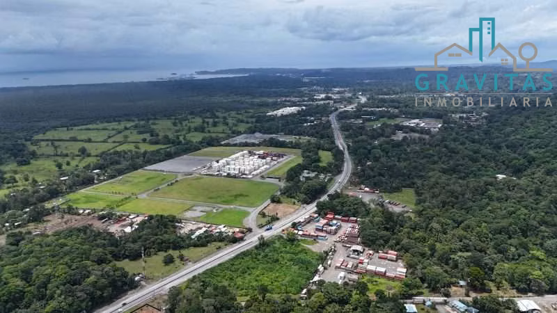 Venta de terreno industrial y comercial en Limón 2.2 Hectáreas ID 2019