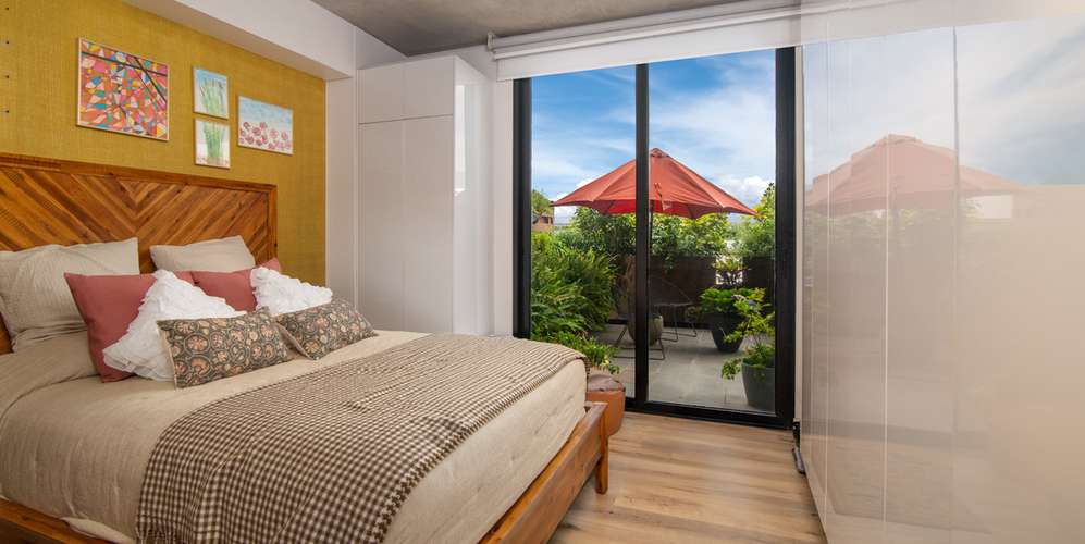 Apartamento 1 hab en Trejos Montealegre Escazú Village terraza - Imagen 6