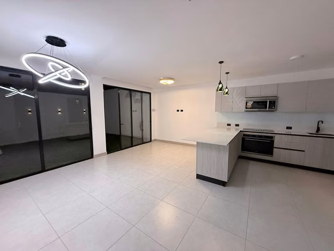 Alquiler de Exclusiva Casa en Condominio Lindora Village | Santa Ana - Imagen 13
