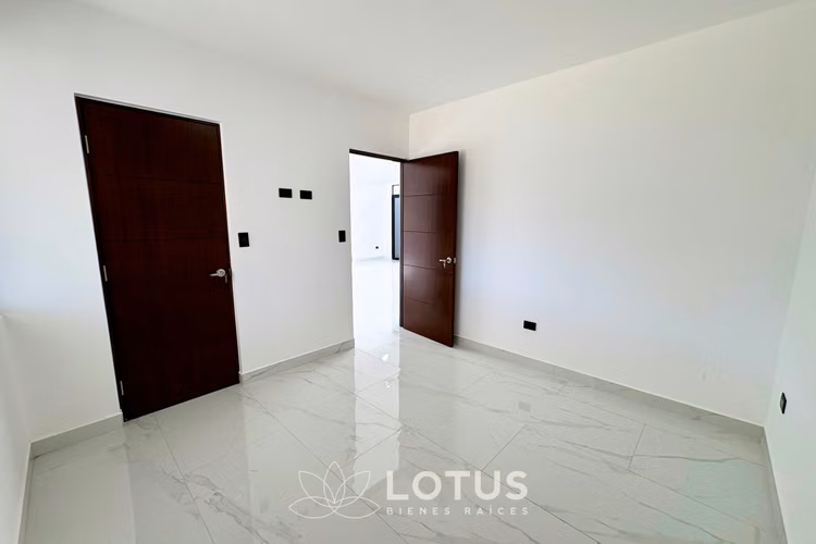 Casa en venta para estrenar en Condominio Acqua, CÓDIGO AJ029
