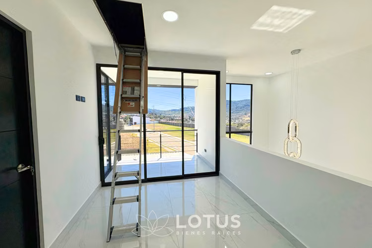 Casa en venta para estrenar en Condominio Acqua, CÓDIGO AJ029