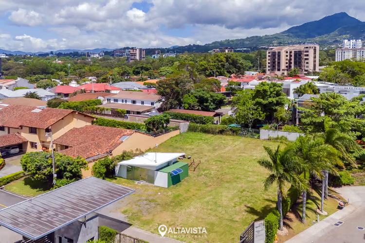 Laureles Escazú Oportunidad de Terreno - Imagen 5