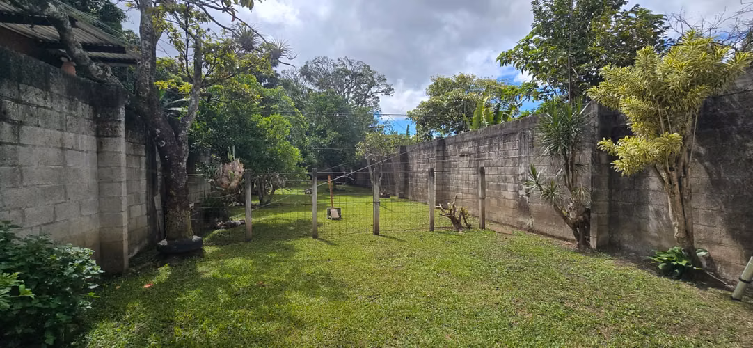 Venta de Casa Familiar Independiente en Alajuelita con Patio Ideal para Disfrutar
