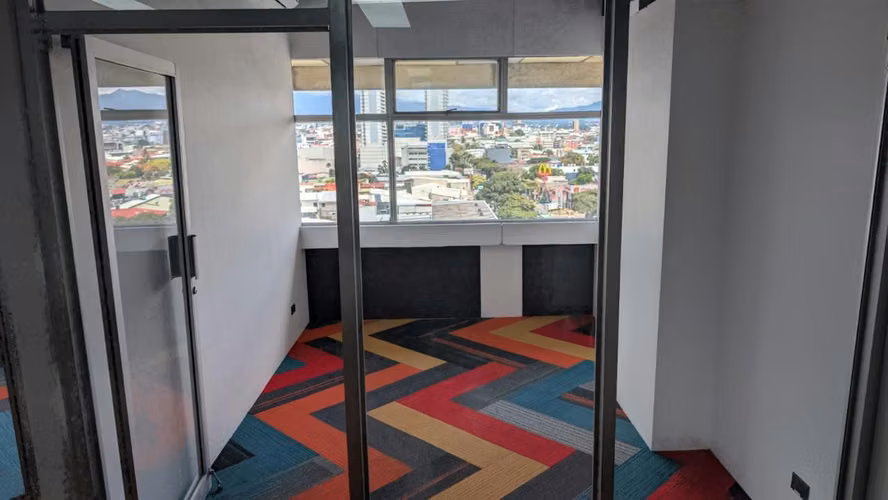 Local Comercial en Alquiler – Centro Colón, Paseo Colón - Imagen 9
