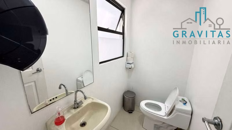 Venta de local comercial en la Sabana, 450m2 ID 2021 - Imagen 3