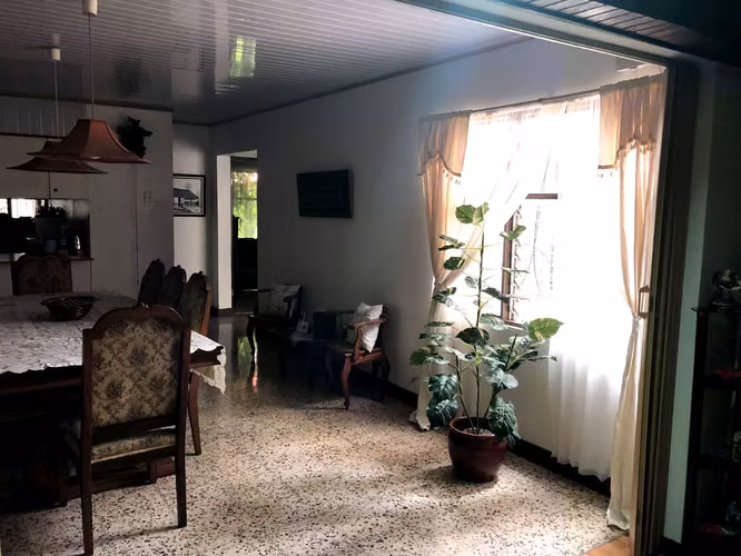 Propiedad en venta, USO DE SUELO MIXTO, en Guadalupe Centro - Imagen 3