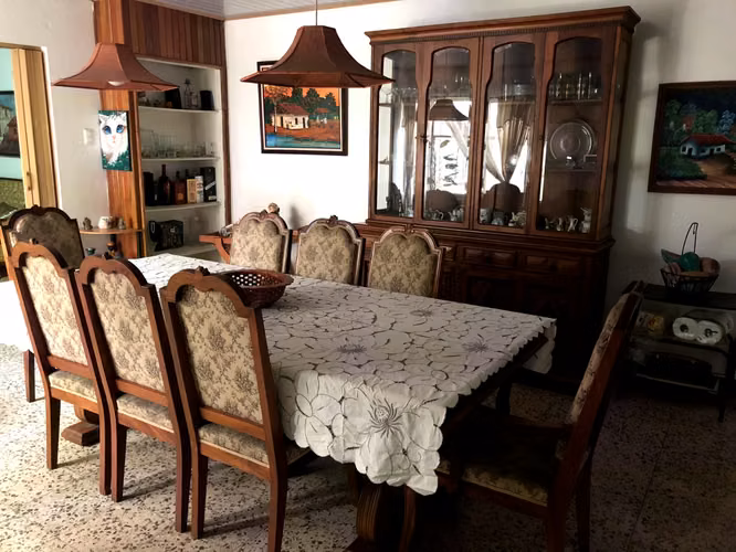 Propiedad en venta, USO DE SUELO MIXTO, en Guadalupe Centro