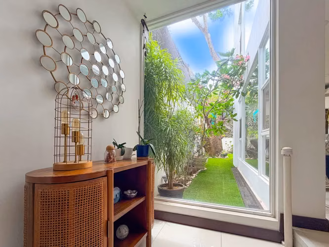 VENTA DE MODERNA CASA DE 3 NIVELES EN PASEO DEL SOL 4922 - Imagen 18