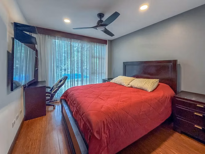 VENTA DE MODERNA CASA DE 3 NIVELES EN PASEO DEL SOL 4922 - Imagen 14