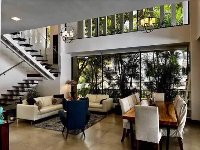 VENTA DE CASA EN BOSQUES DEL CARAO CONTEMPORÁNEA DE LUJO 4924 - Imagen 2