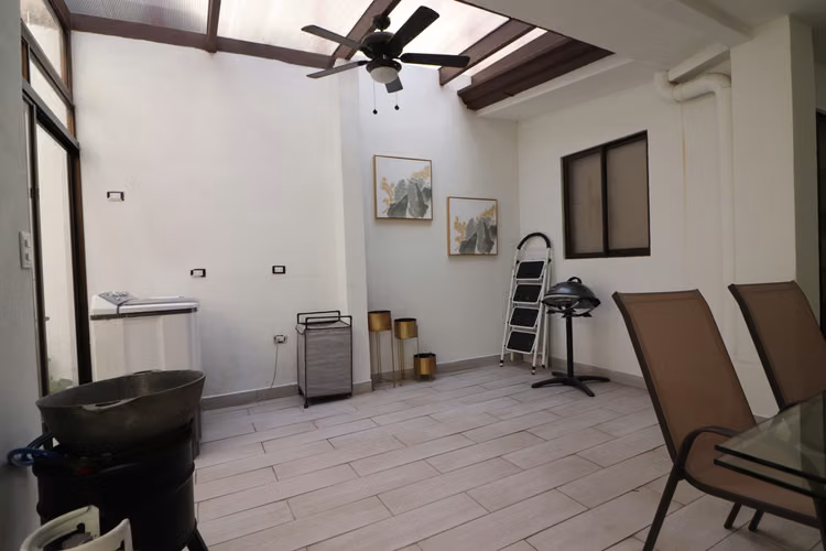 Casa En Venta Heredia Santo Domingo Habitación en planta baja KIMS