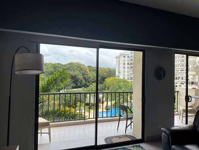 APARTAMENTO AMUEBLADO EN JACO