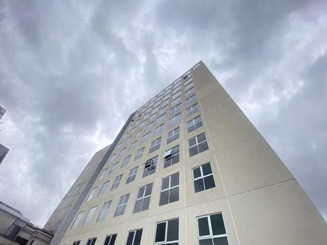 Alquiler de apartamento tipo studio amueblado en Sabana Oeste, San José