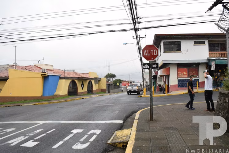 SE VENDE PROPIEDAD COMERCIAL HEREDIA CENTRO SCG9