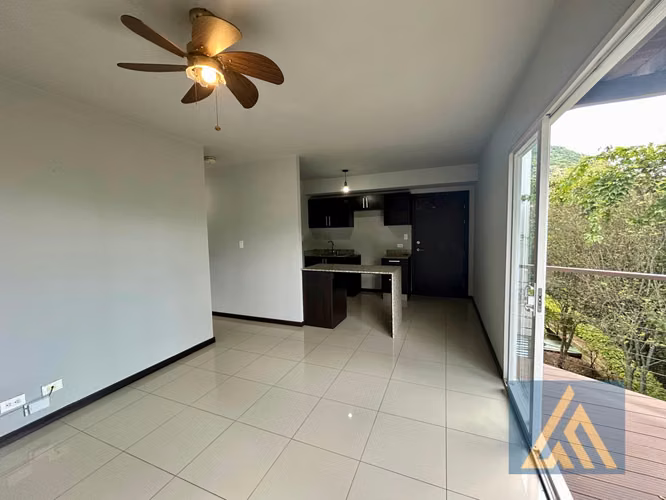 ¡ALQUILER Ó VENTA EN SANTA ANA! - Imagen 4