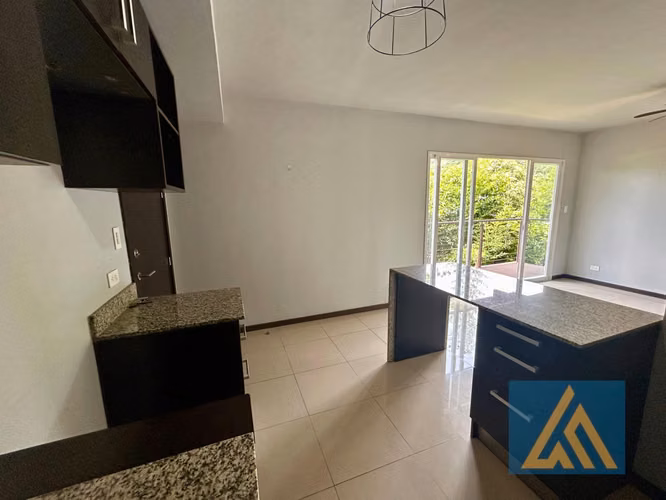 ¡ALQUILER Ó VENTA EN SANTA ANA! - Imagen 5