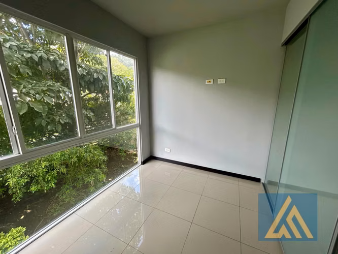 ¡ALQUILER Ó VENTA EN SANTA ANA! - Imagen 9