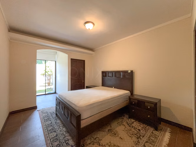 VENTA APARTAMENTO EN PRIMER PISO EN CURRIDABAT CON JARDÍN - Imagen 9