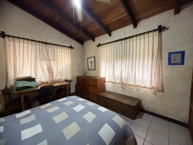 Casa con vistas en venta en Sabanilla de Alajuela KS