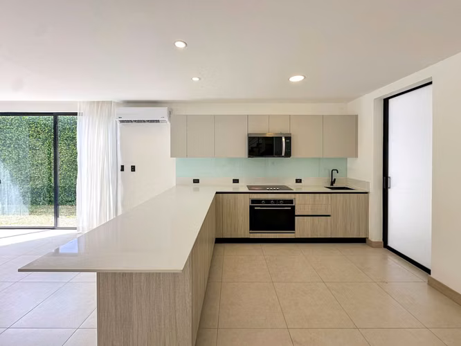 ALQUILER DE CASA EN CONDOMINIO LINDORA VILLAGE CON TERRAZA - Imagen 4