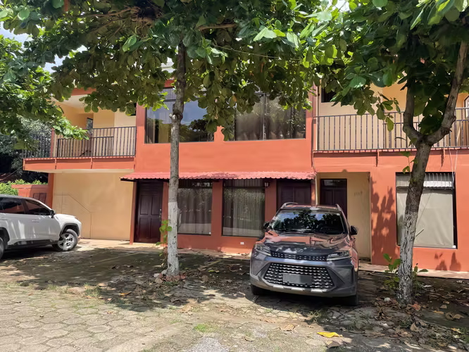 Small 2 bedroom apartment