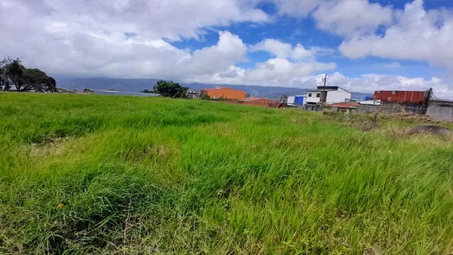 Terreno de Uso Mixto 5.520 m² en El Carmen Cartago | 70.000/m²