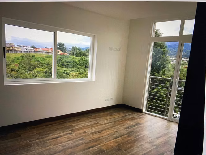 Venta de apartamento. Condominio Vía Natura, Curridabat (SV)