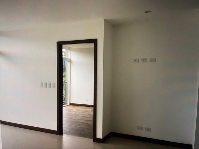 Venta de apartamento. Condominio Vía Natura, Curridabat (SV)