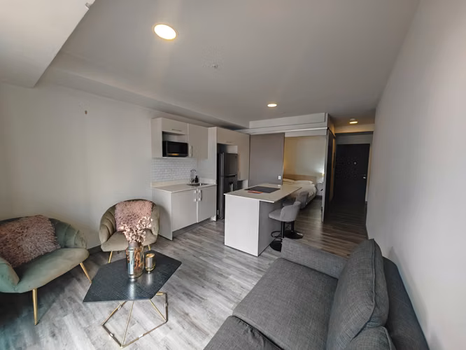 ALQUILER DE APARTAMENTO AMUEBLADO EN COSMOPOLITAN, ROHRMOSER - Imagen 3