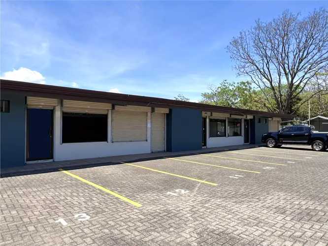 Commercial space or office for rent very close to Panasonic. between Belén and San Rafael Alajuela