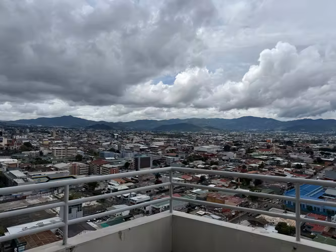 Venta de apartamento en Torres de Paseo Colon