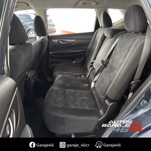 NISSAN XTRAIL 2015 7 Pasajeros - Imagen 14