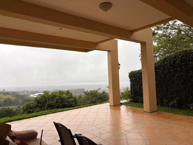 Se vende casa con terreno en Poas, Alajuela - Imagen 10