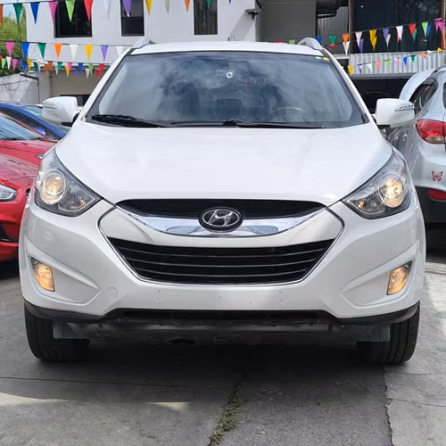 HYUNDAI  TUCSON 2013 SIN PRIMA - Imagen 2