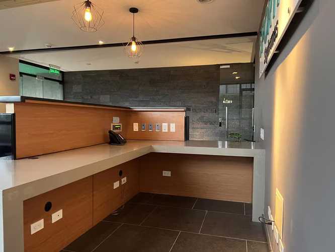 Apartamento en Venta con Jardín Privado, Real Cariari, Heredia. - Imagen 18