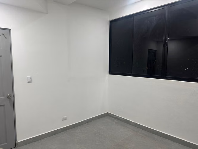 Apartamento Lujo 2 cuartos frente a Plaza Lincoln entre Tibás y Moravia