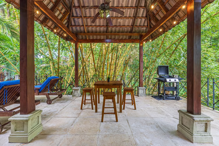 Tropical Villa in Canto del Mar | Walk to Dominicalito Beach - Imagen 10