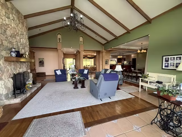 Venta de casa independiente con preciosa vista. San Isidro, Heredia