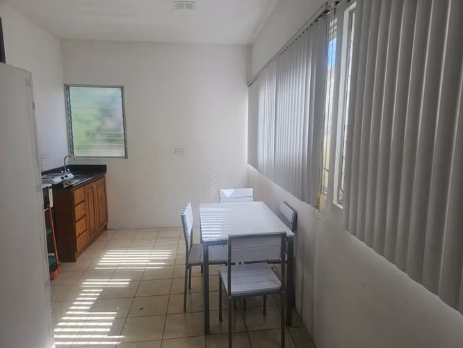 Apartamento Tipo Estudio Amueblado en Escazú | Servicios Incluidos | 325.000 - Imagen 4