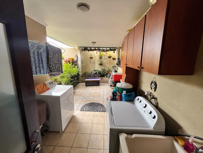 Se vende casa en Condominio San Marino en Tres Ríos - Imagen 7