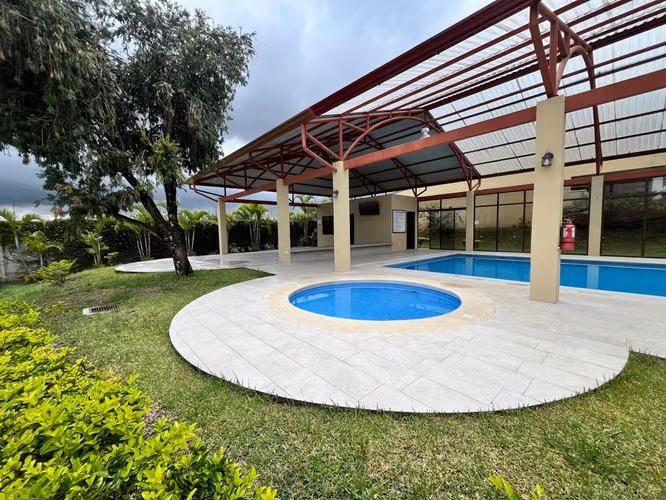 Se vende casa en Condominio San Marino en Tres Ríos - Imagen 16
