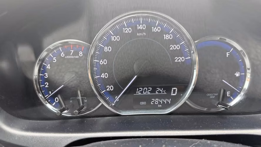 Toyota Yaris E